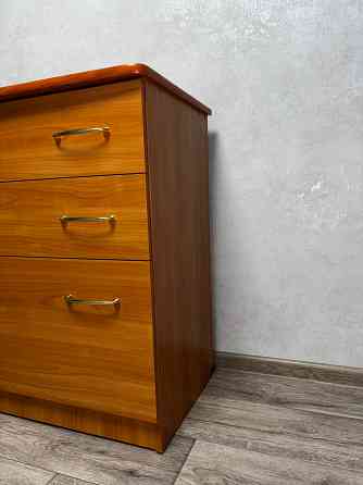 Продам комод в отличном состоянии Донецк