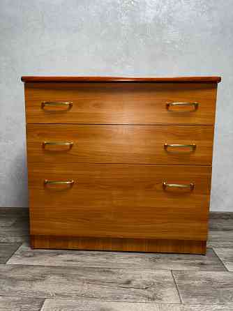 Продам комод в отличном состоянии Донецк