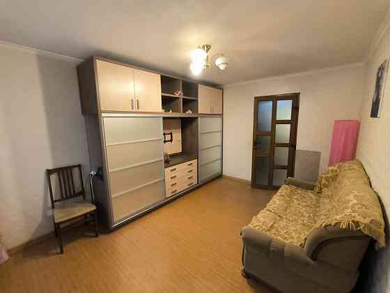 Двухуровневая, крупногабаритная квартира. Калининский р-н Донецк