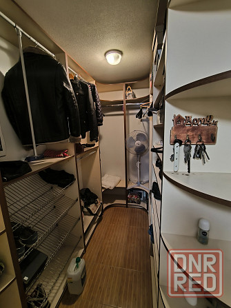 Двухуровневая, крупногабаритная квартира. Калининский р-н Донецк - изображение 9