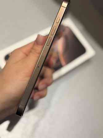 Продам айфон 16 про макс Макеевка