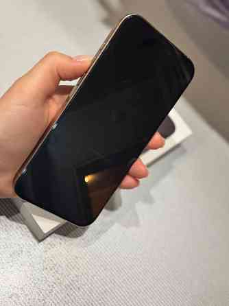 Продам айфон 16 про макс Макеевка