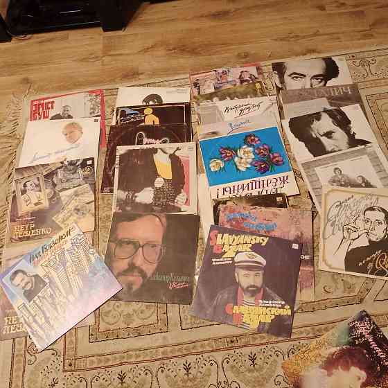 Виниловые поастинки Донецк