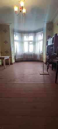 Срочная продажа 2 сталинки в Центре Макеевки! Макеевка