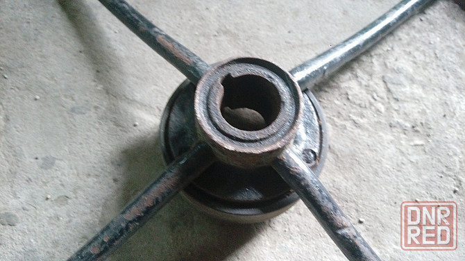 Продам оригинальный руль на грузовик Studebaker US Донецк - изображение 5