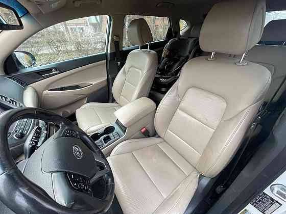 Продаётся Hyundai Tucson 2015 года выпуска Макеевка