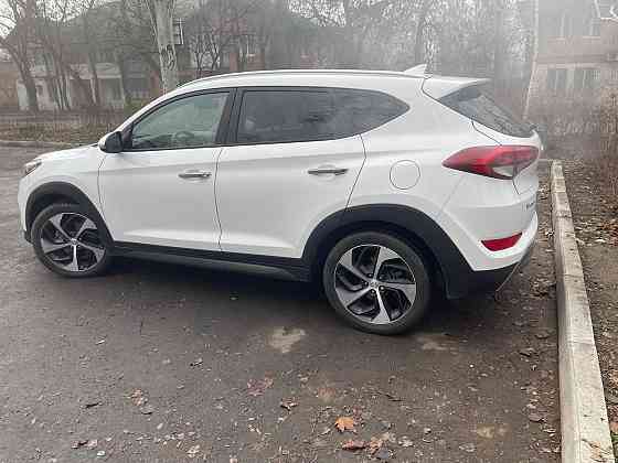 Продаётся Hyundai Tucson 2015 года выпуска Макеевка