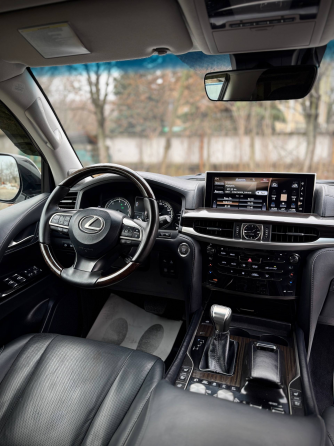 Продам Lexus lx450d Донецк