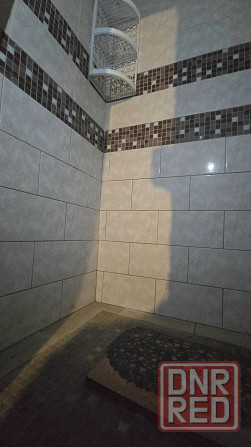 продаётся 5ти ком дом в Макеевке на гвардейке 90 м² на участке 5 соток с флигелем и гаражом Макеевка - изображение 9