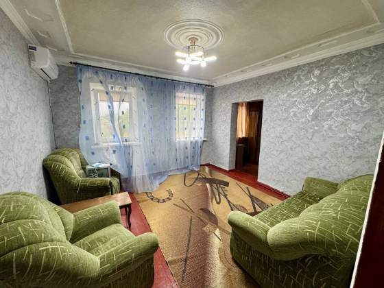 Продается дом в г. Комсомольское, Старобешевский р-н. Комсомольское