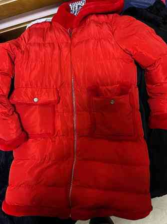 Зимний пуховик красного цвета - ваш идеальный спутник в холодное время года Донецк