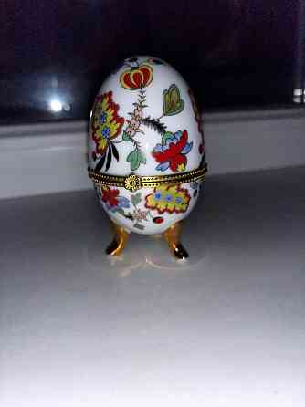 Шкатулка в форме яйца Донецк