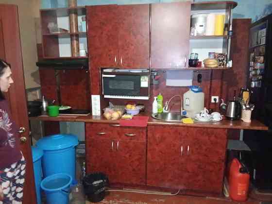 Кухня продам с электро плитой и духовкой Донецк