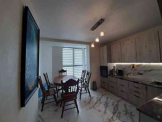 3-ком, квартира. 95м2 Мариуполь