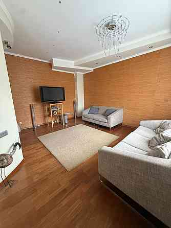 Вода Круглосуточно Аренда 4х Комнатной Квартиры в Ворошиловском Районе -Торговый Центр "Green Plaza Донецк