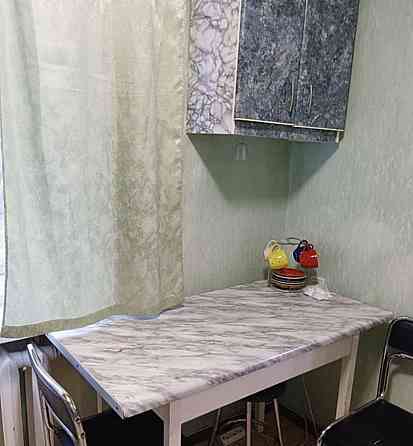 продам отличную 2-комнатную в центре Донецк