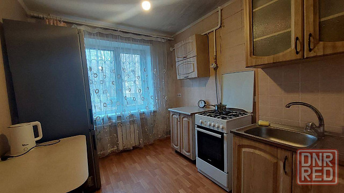 4 комнатная квартира район рынка Космос Мариуполь - изображение 1