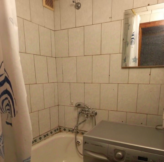 2х комнатную квартира на Петровском рынке Донецк