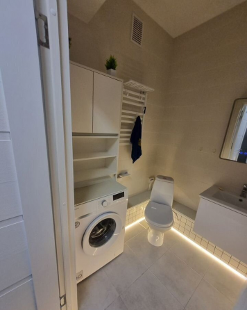 Hовaя кваpтира-студия cо свежим рeмонтoм полнocтью гoтoвa к проживaнию! Донецк