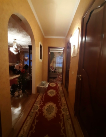 Продажа 3-х комнатной квартира Макеевка, м-н Зеленый, (ориентир Мирный рынок) Макеевка