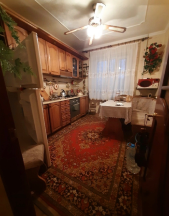 Продажа 3-х комнатной квартира Макеевка, м-н Зеленый, (ориентир Мирный рынок) Макеевка