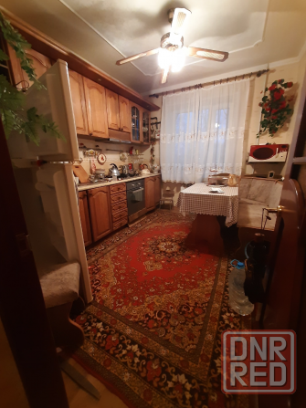 Продажа 3-х комнатной квартира Макеевка, м-н Зеленый, (ориентир Мирный рынок) Макеевка - изображение 3