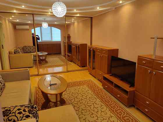 Сдам шикарную 2шку на пр.Ильича /Грузия /мед.институт Донецк