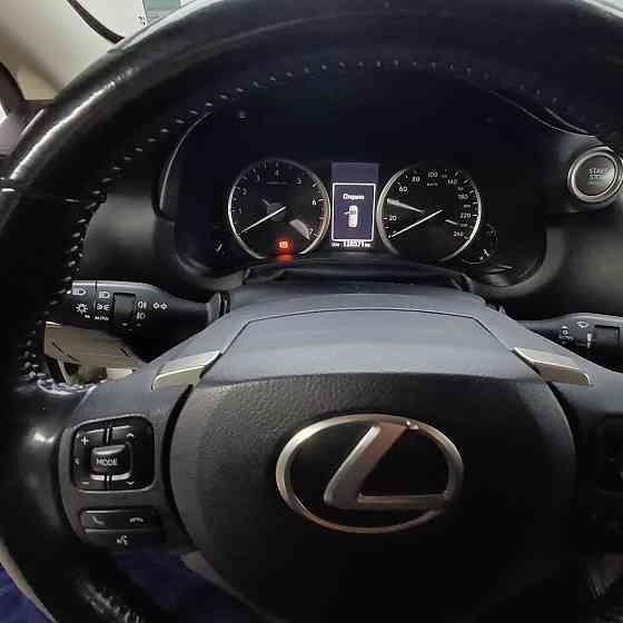 Лексус NX 200 Зугрэс