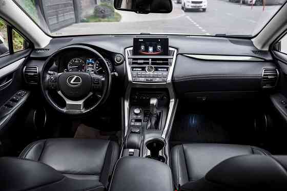 Лексус NX 200 Зугрэс