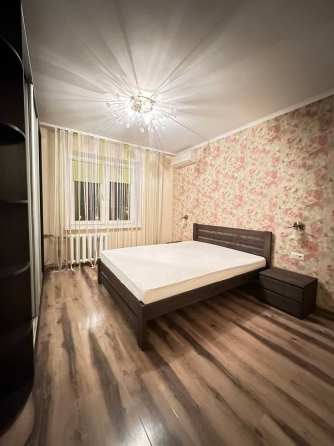 Предлагаю в аренду 2х комнатную квартиру, Калининский район,ул.Краснофлотская. Донецк