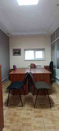 Сдам отдельно стоящее здание в Ленинском р-не, Офис 350 м². Ремонт. Автономное отопление. Парковка. Донецк