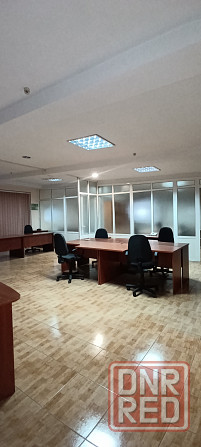 Сдам отдельно стоящее здание в Ленинском р-не, Офис 350 м². Ремонт. Автономное отопление. Парковка. Донецк - изображение 1