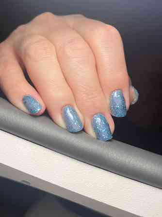 Ищу клиентов на маникюр Донецк