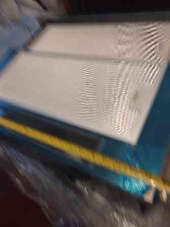 Продам кухонную вытяжку Донецк