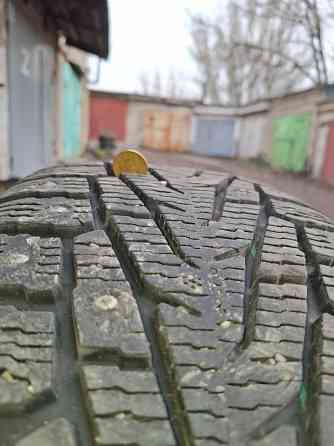 Продам шины 235/60/18 Донецк