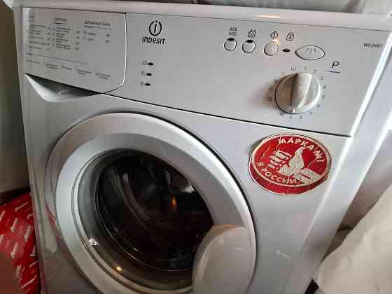 Продам стиральную машину Indesit Донецк