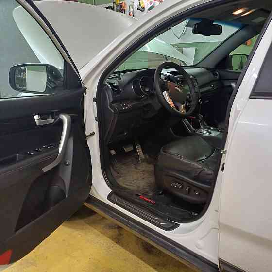 Киа Соренто 2011г Зугрэс