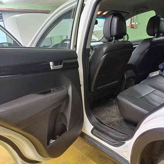 Киа Соренто 2011г Зугрэс