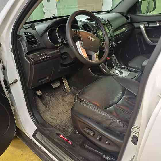 Киа Соренто 2011г Зугрэс