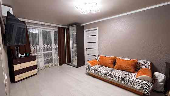 Продам 2-х комнатную квартиру Мариуполь