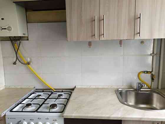 Сдам 2-х ком. кв. Волго-Донская,жилое состояние,есть вся мебель и техника. Донецк