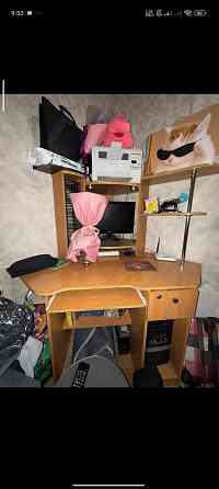 Продам стол очень не дорого Донецк