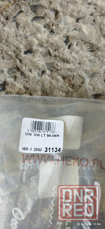 Ветровики на VOLKSWAGEN LT 1996-2006год. Донецк - изображение 1