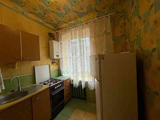 Продам 2к.квартиру сталинку Горького 159 Донецк