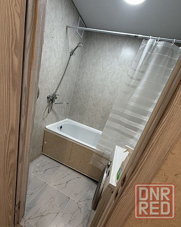 Сдaм двухкомнатную квaртиру в Ворошиловском районе, Ракушка Донецк - изображение 2