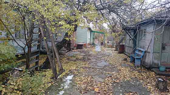 продается жилой газифицированный дом с участком 11 сот в г.миллерово ро удобное расположение Миллерово