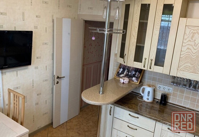 Сдам квартиру в центре Гвардейки Макеевка - изображение 1