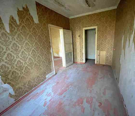 Продаётся 2 комнатная квартира г. Макеевка, Центрально- Городской район, ориентир кафе Алсу Макеевка