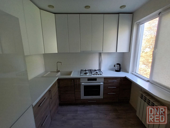 3к квартира с евроремонтом ост. Север Макеевка - изображение 1