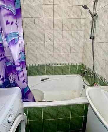 Продам 2 ком. кв. на Мединституте, пр. Ильича Донецк